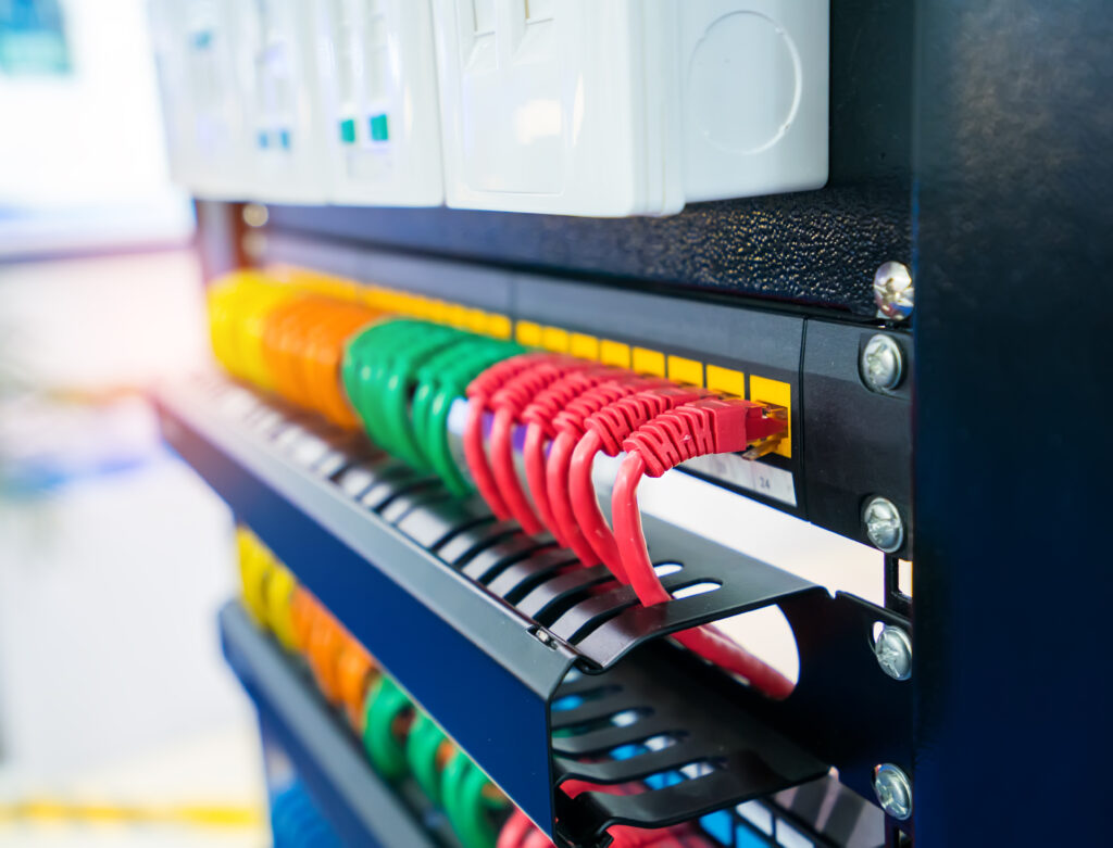 Structured cabling and patch panel installation